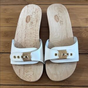 White Dr. Scholl’s Women's Sandals